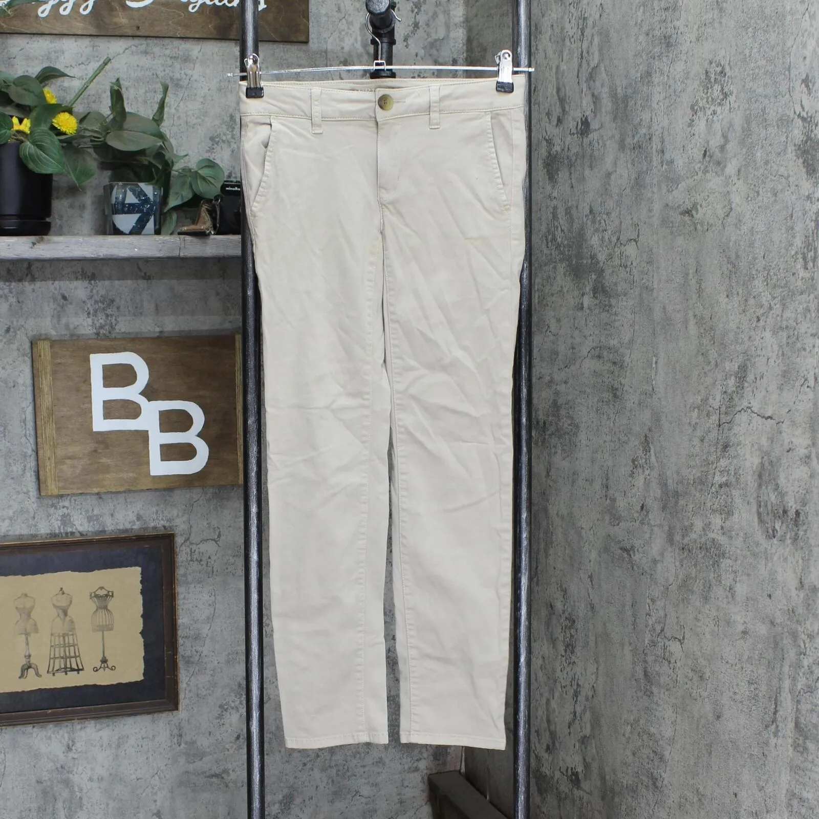 American Eagle Outfitters Super Stretch Skinny Khaki Pants Light Brown 0 Short