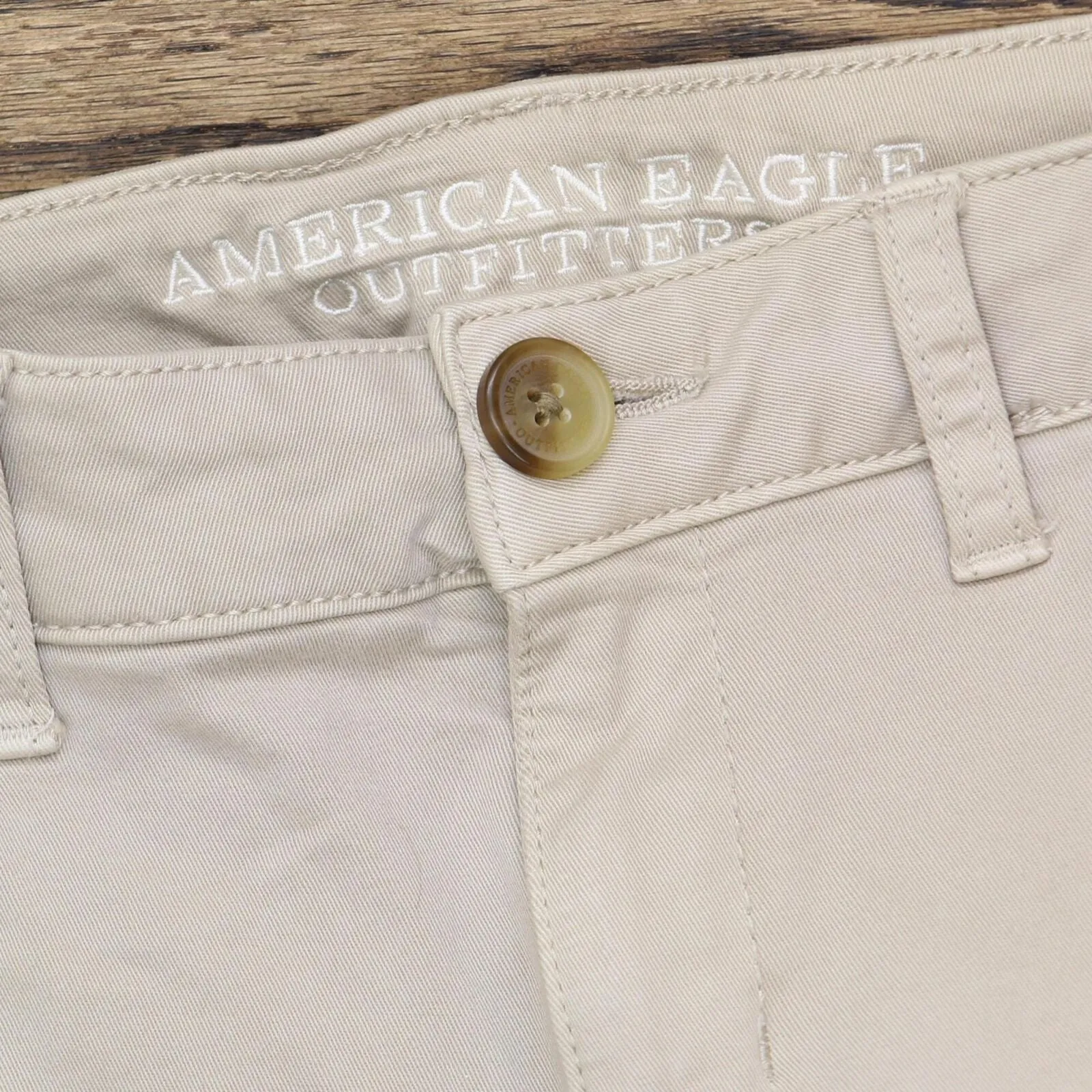 American Eagle Outfitters Super Stretch Skinny Khaki Pants Light Brown 0 Short