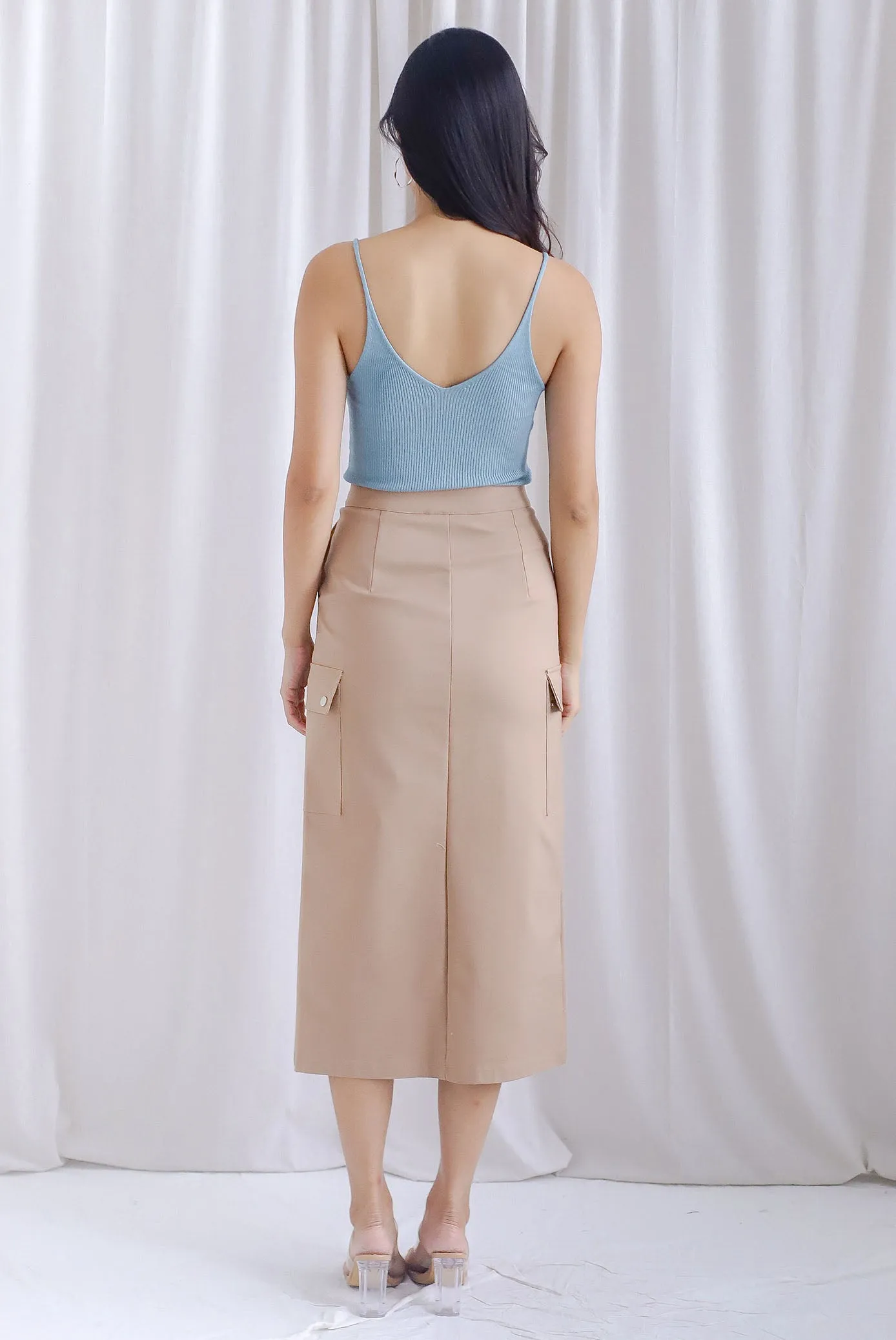 Artemis Cargo Midi Skirt In Khaki