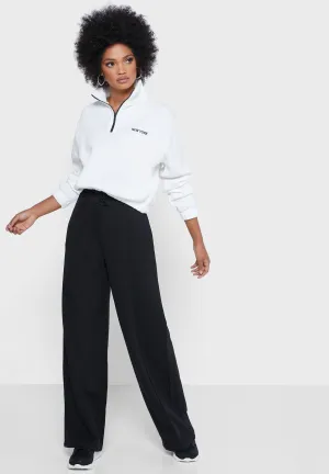 Brand new with tags! Topshop Black Slouch Wide Leg Joggers, Sz 4-6! Retails $70 