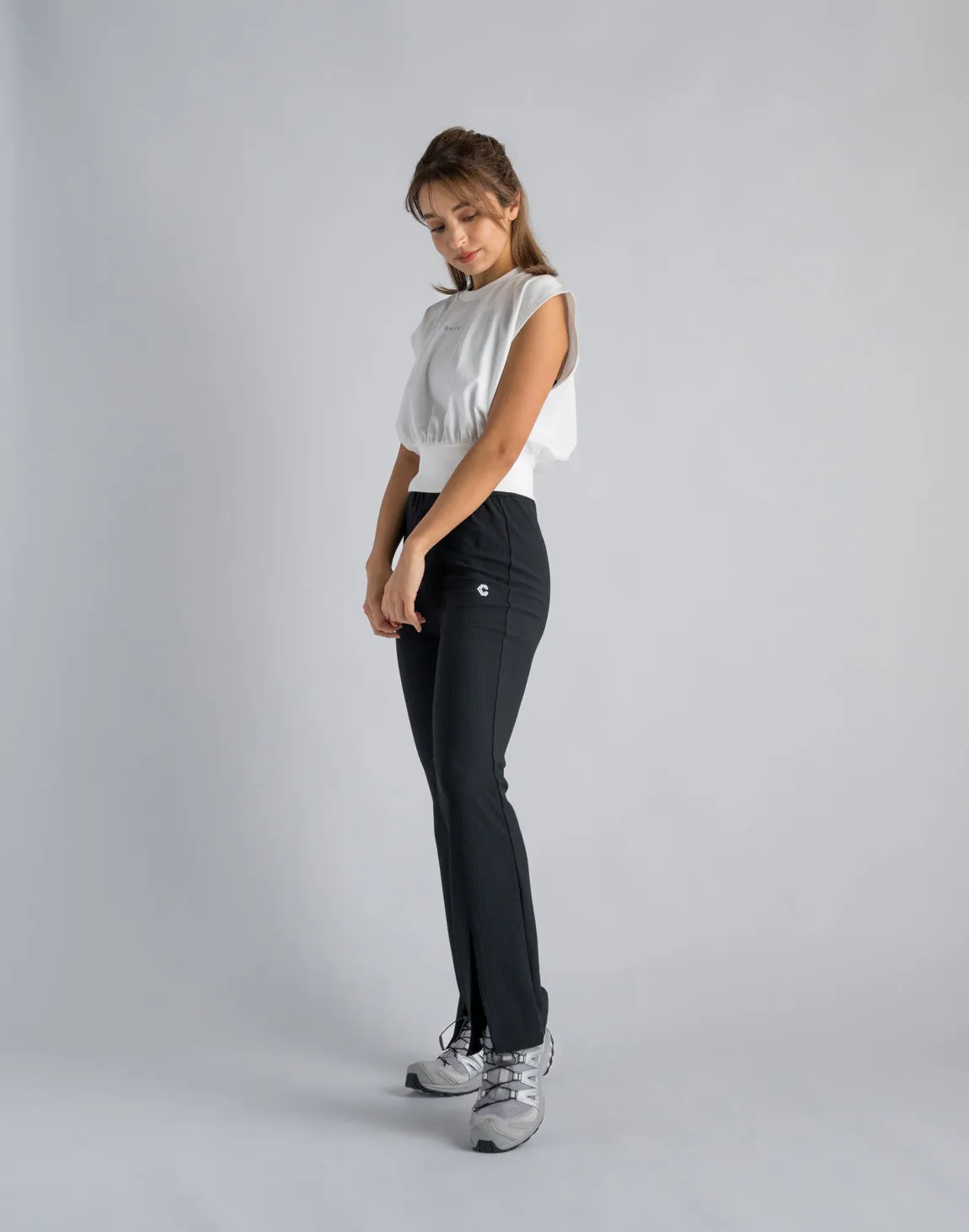 CRONOS WOMEN RIB HIGH RISE SLIT PANTS【BLACK】