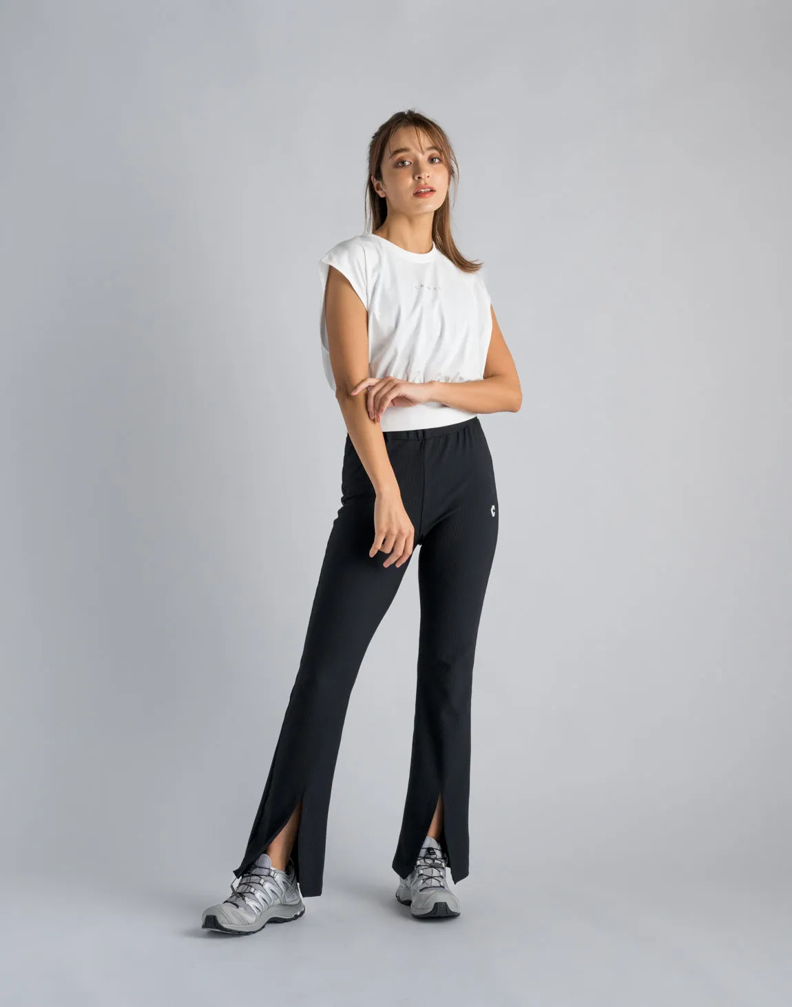 CRONOS WOMEN RIB HIGH RISE SLIT PANTS【BLACK】