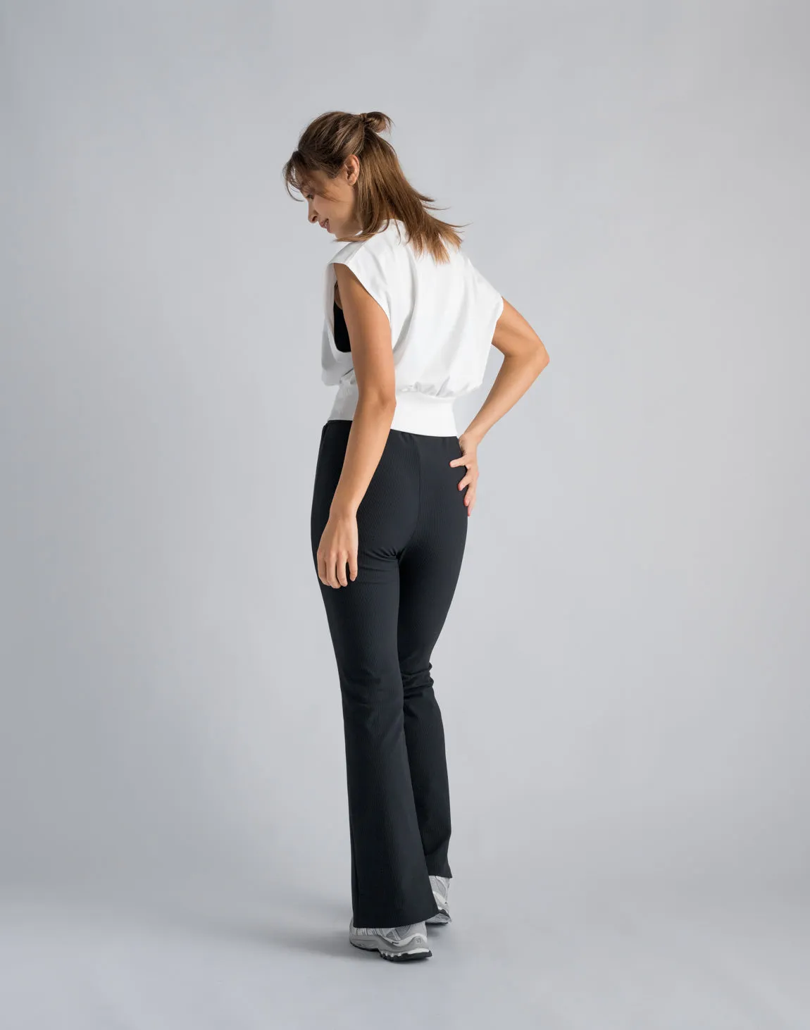 CRONOS WOMEN RIB HIGH RISE SLIT PANTS【BLACK】