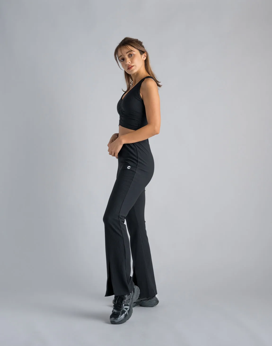 CRONOS WOMEN RIB HIGH RISE SLIT PANTS【BLACK】