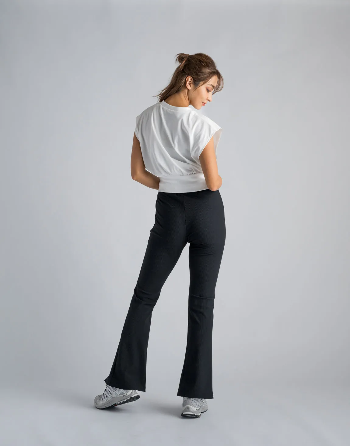 CRONOS WOMEN RIB HIGH RISE SLIT PANTS【BLACK】