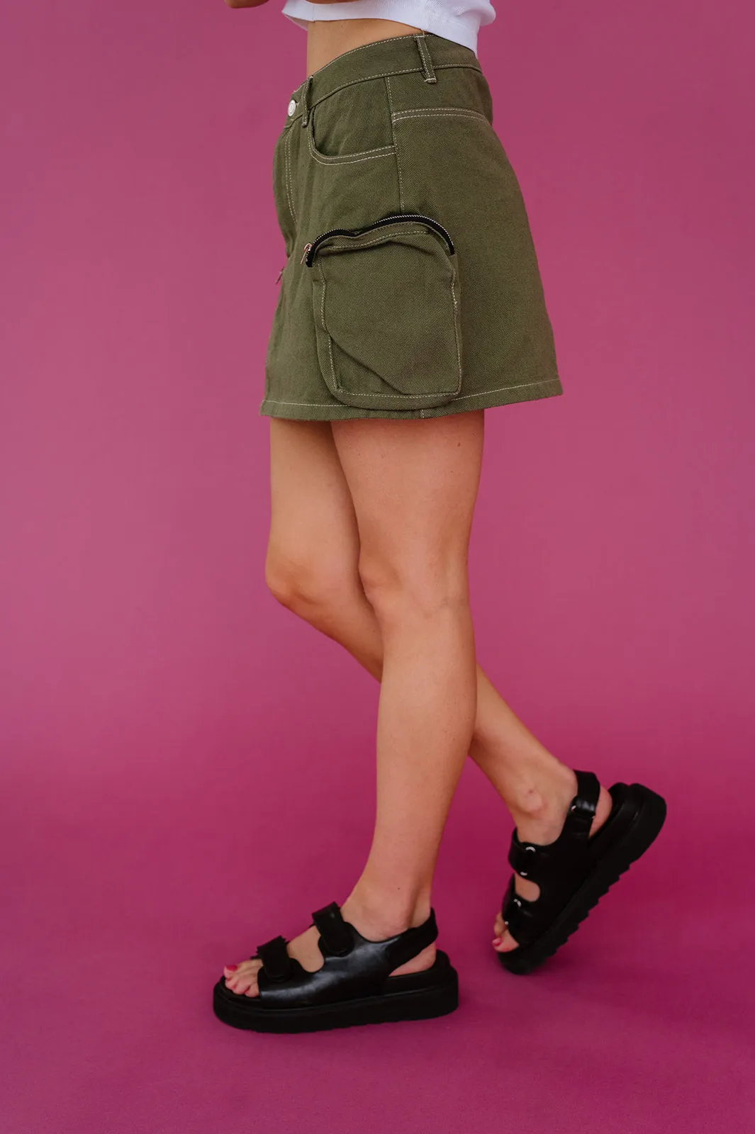 Downtown Girl Cargo Skirt// Olive