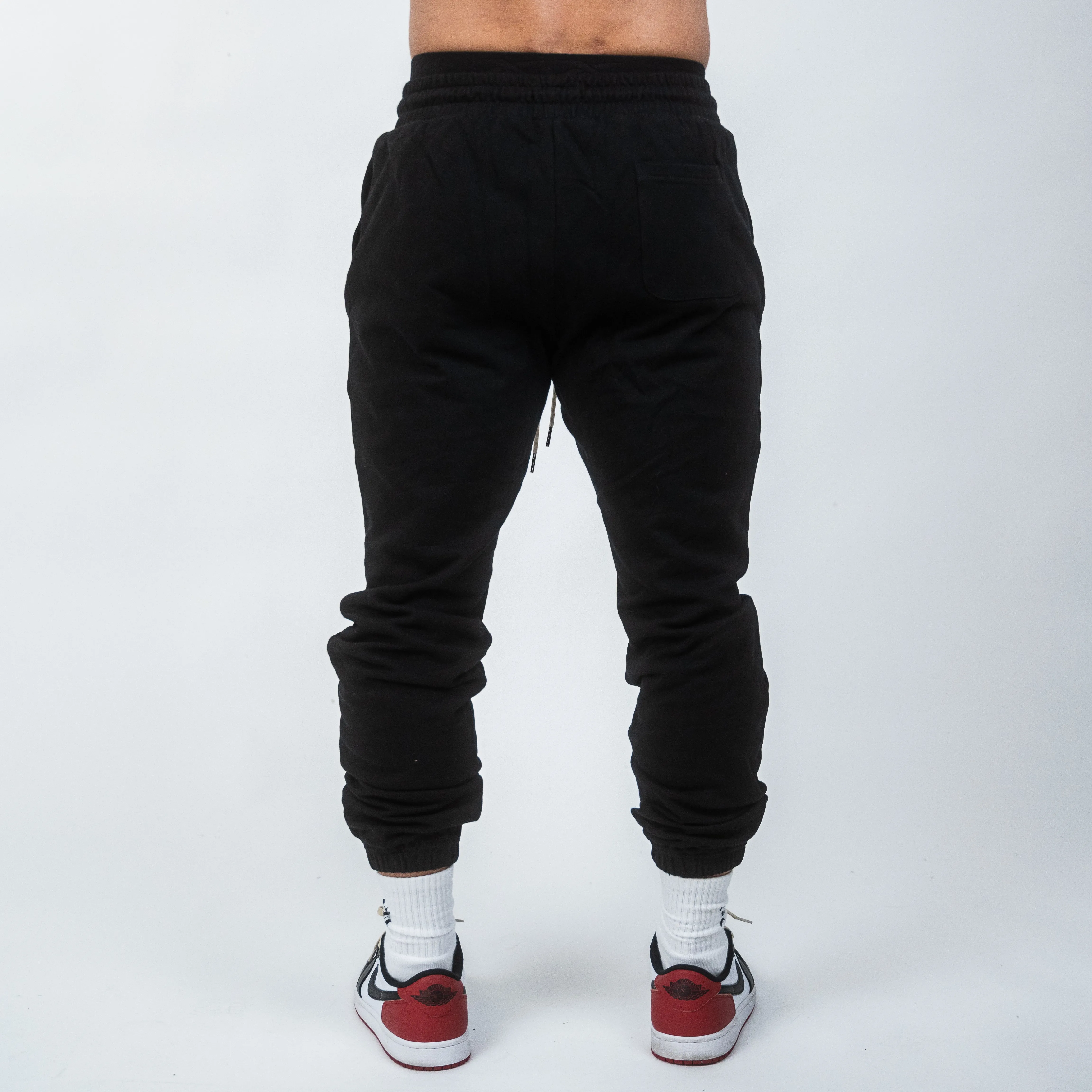 Essential Joggers Black