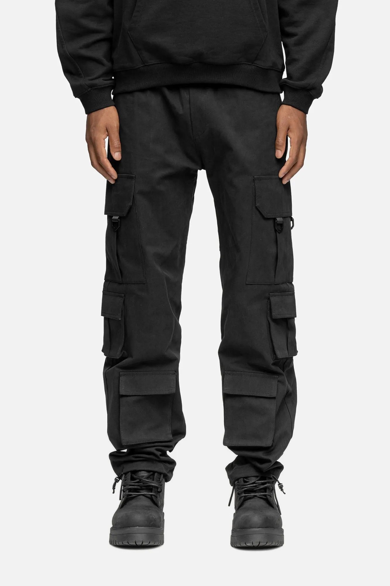 N30 CARGO BLACK