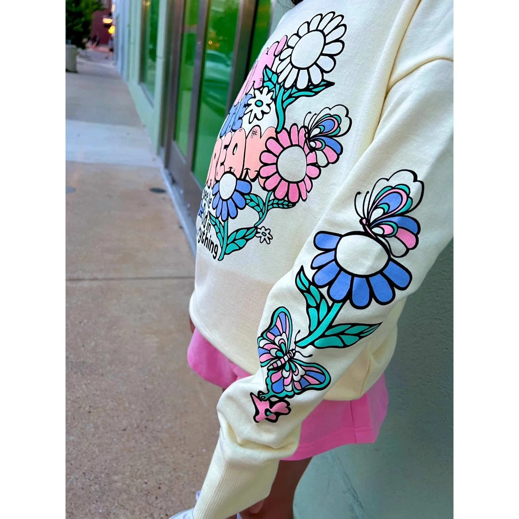 Paper Flower Living the Dream Graphic Sweatshirt - Pear Sorbet