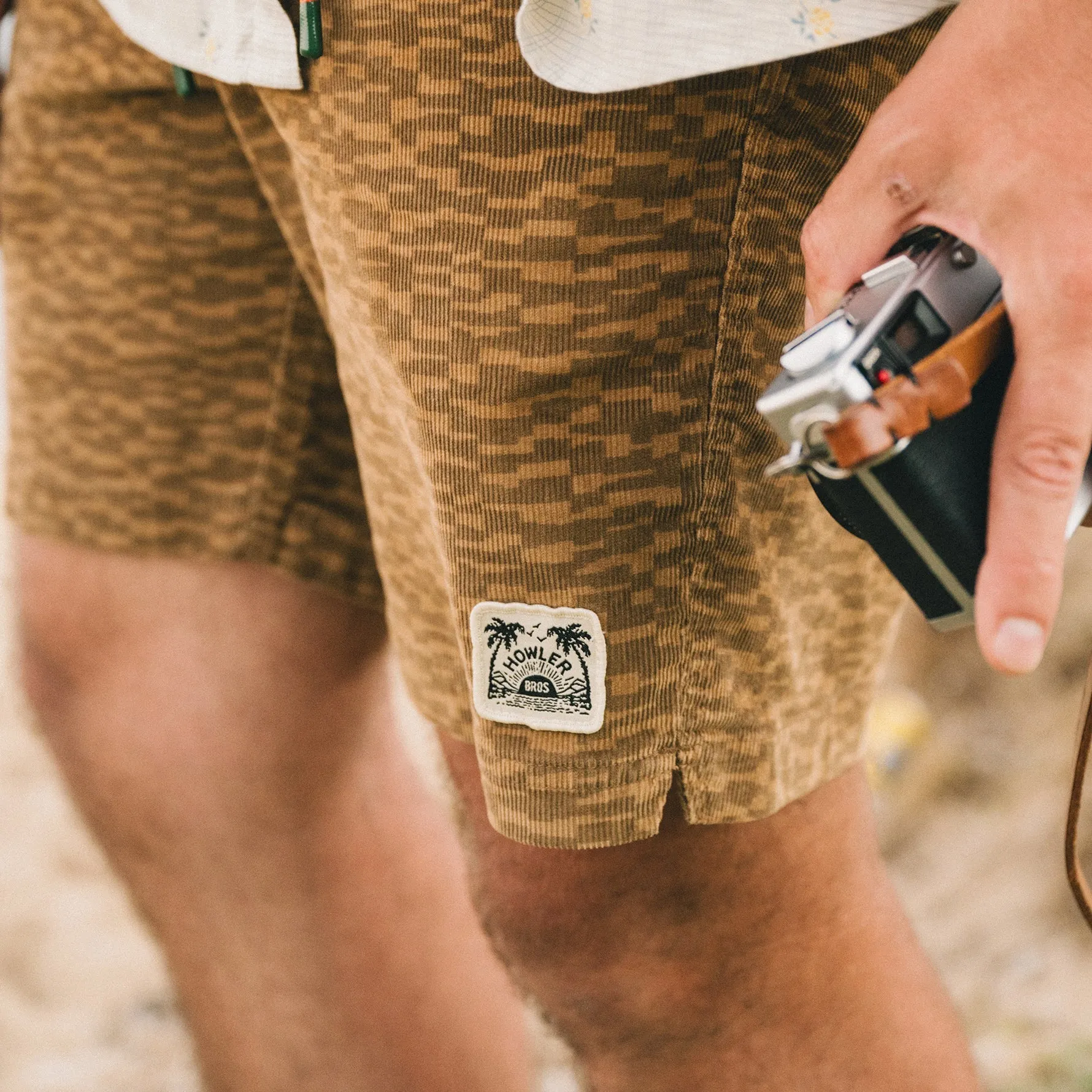 Pressure Drop Cord Shorts : Canyon Distortion : Earth | Howler Bros