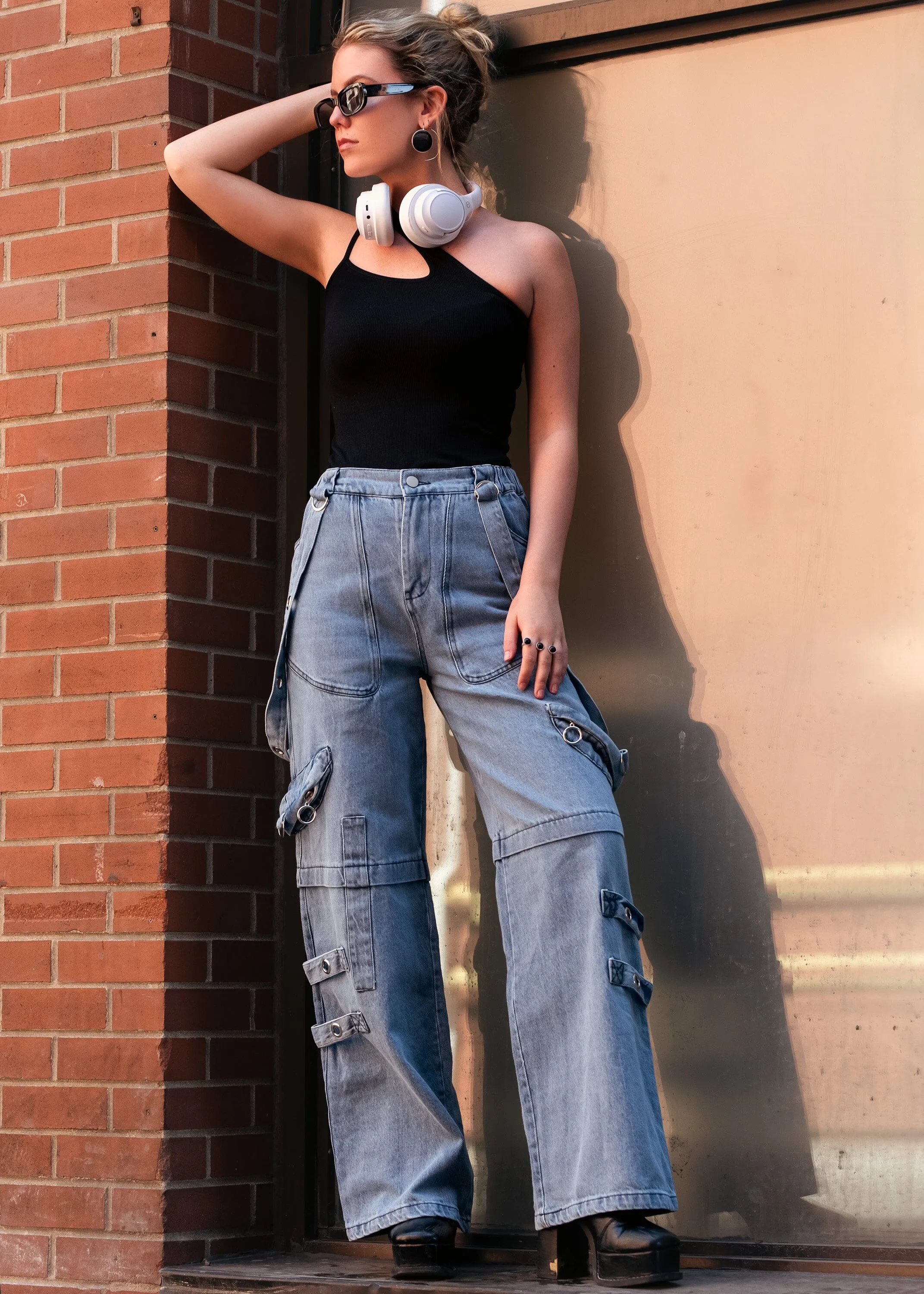 Rivet Strap Cargo Pant