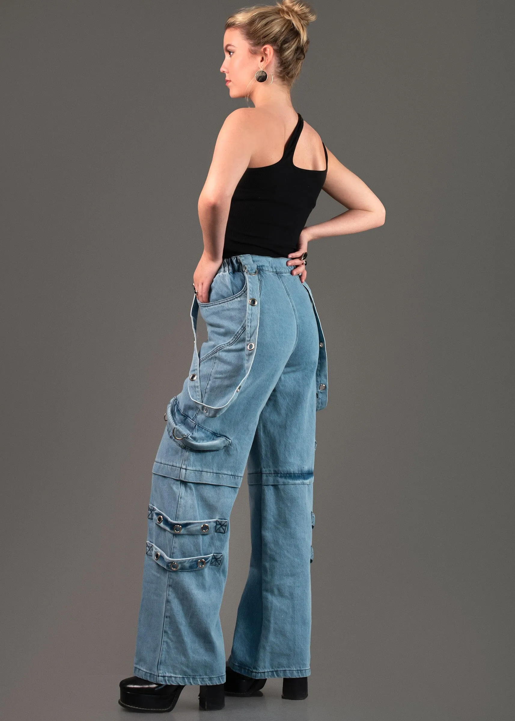 Rivet Strap Cargo Pant