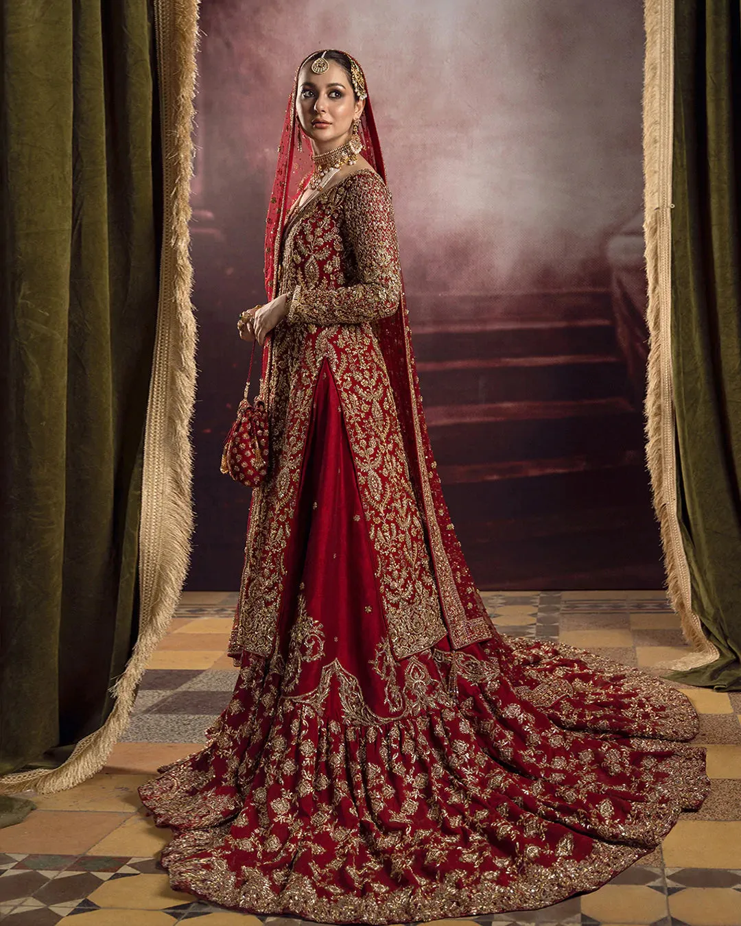 ROUSHANA