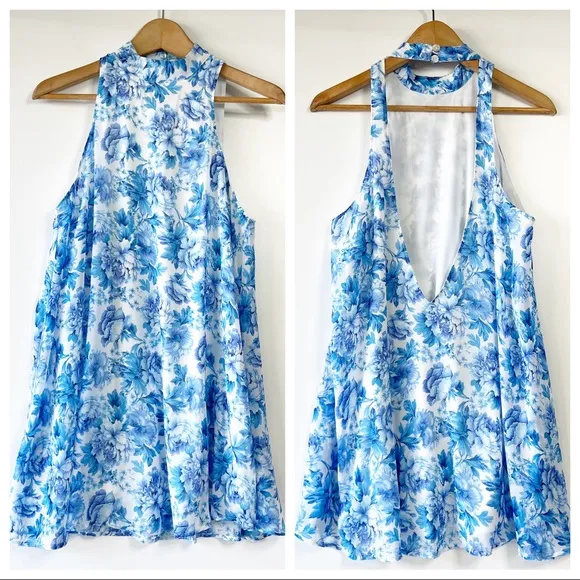 Show me your mumu v-right back sleeveless floral halter mini dress